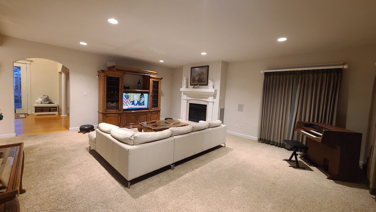 Photo of Livingroom in Virginia Beach