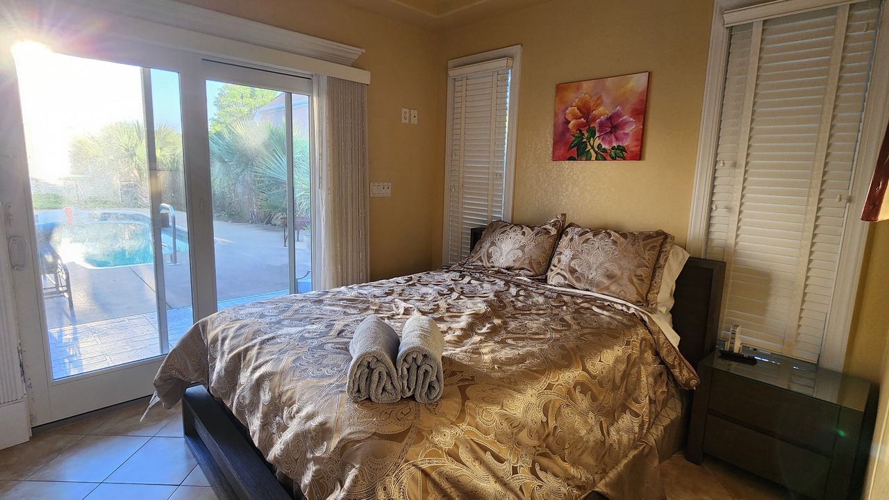 Photo of Bedroom in Virginia Beach