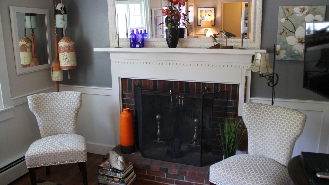 Photo of Livingroom in Northwest Harwich