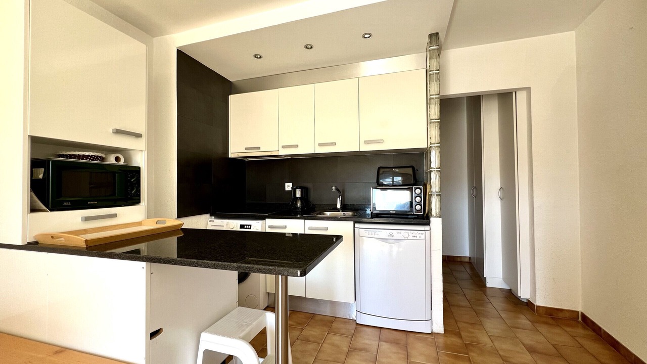 Photo of Kitchen in Roses Town Center
