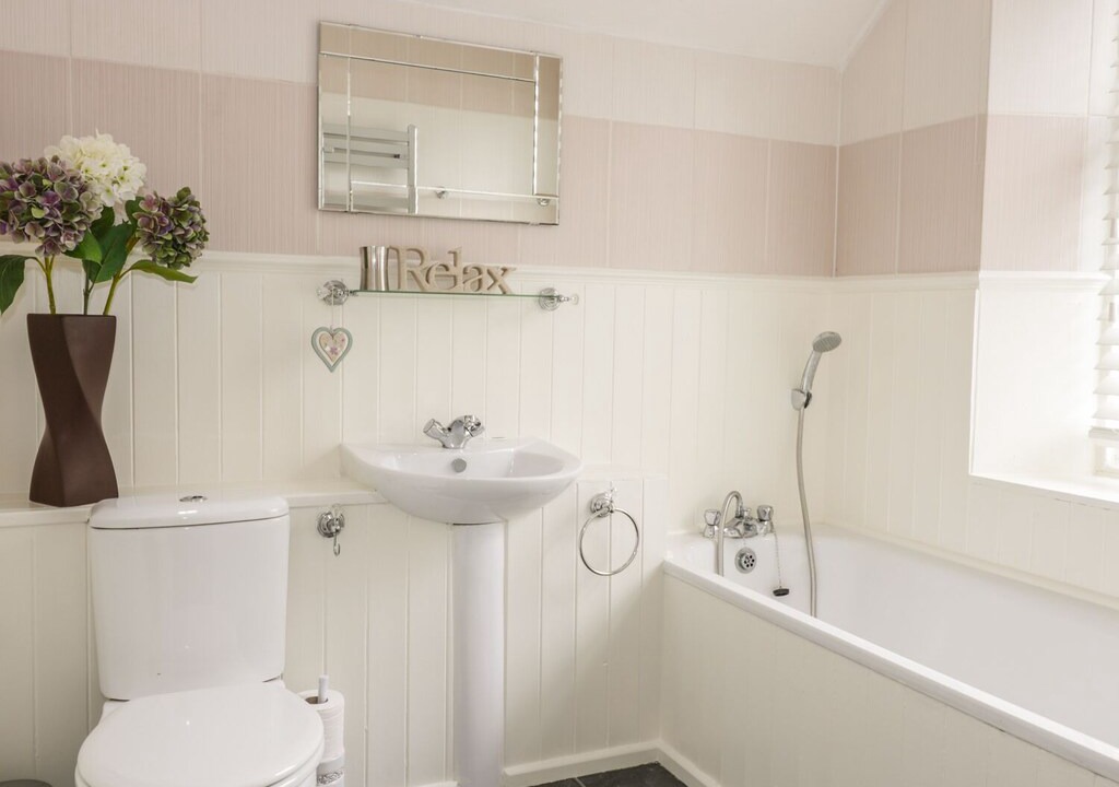Photo of Bathroom in Wooler