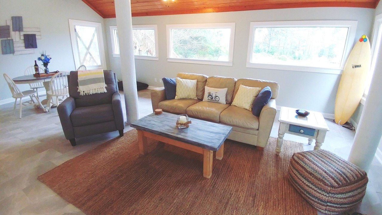 Photo of Livingroom in Virginia Beach