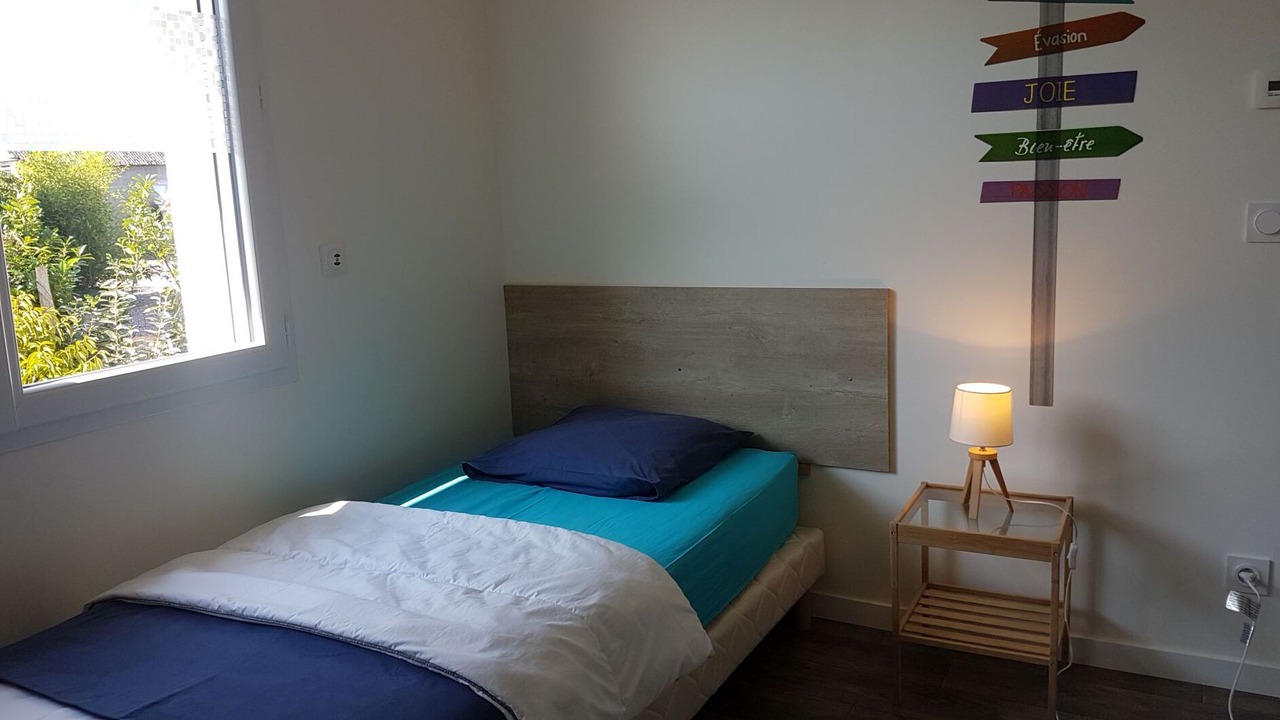 Photo of Bedroom in Ablon