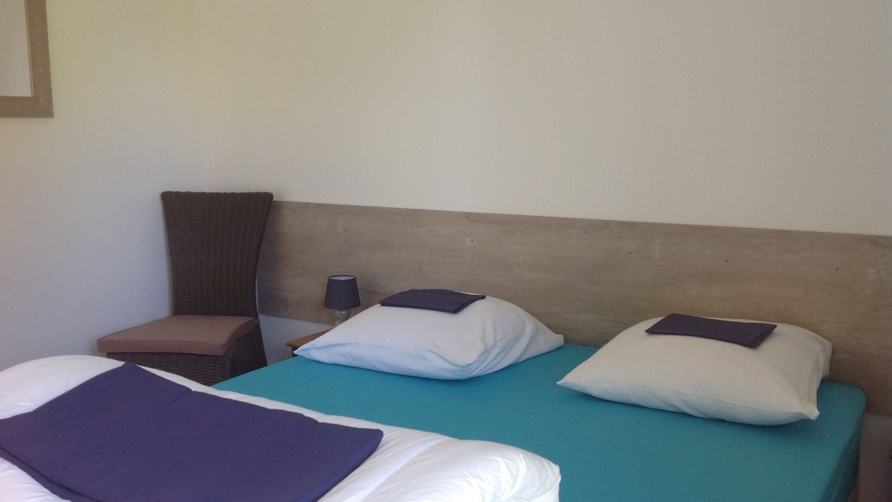 Photo of Bedroom in Ablon