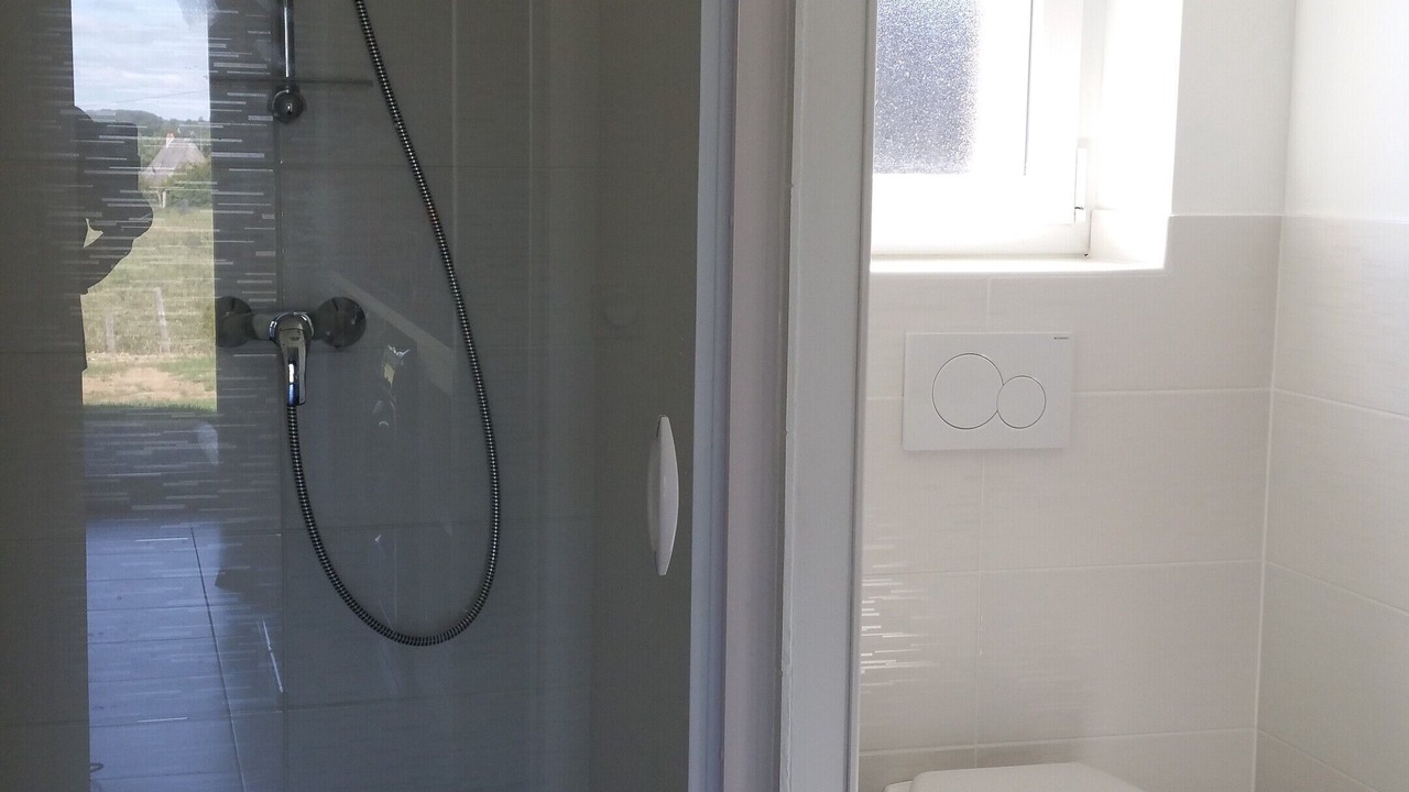 Photo of Bathroom in Ablon