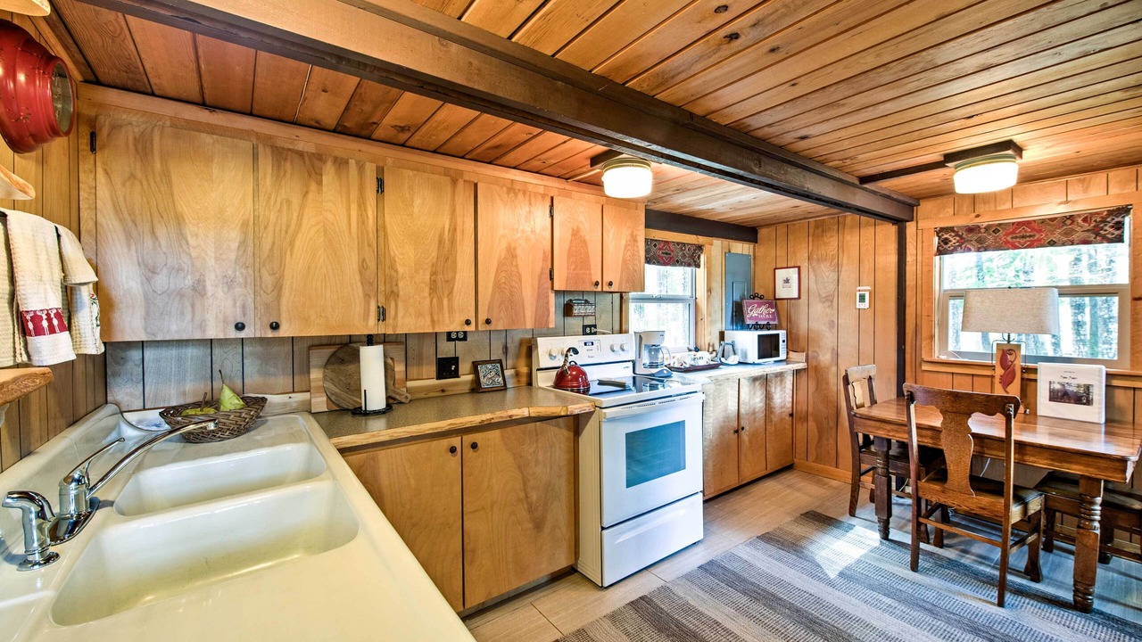 Photo of Others in Packwood