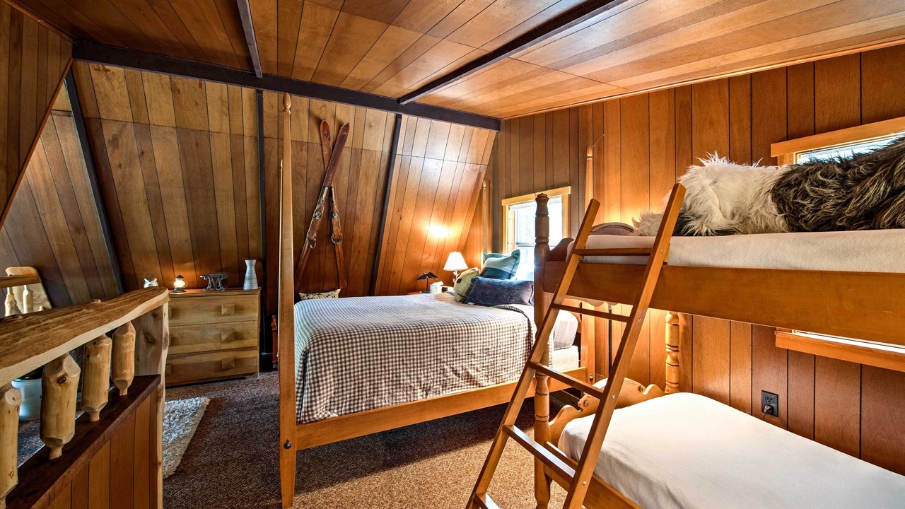 Photo of Bedroom in Packwood