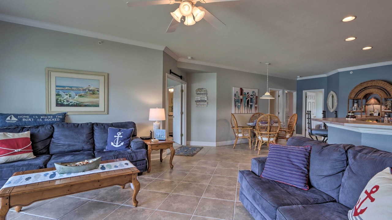 Photo of Livingroom in Camdenton