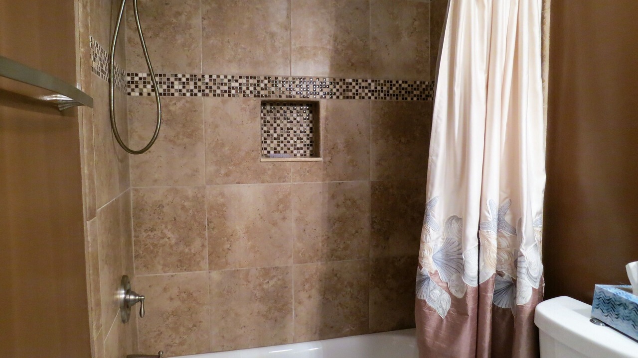 Photo of Bathroom in Fernandina Beach
