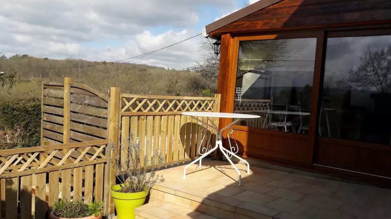 Photo of Patio Balcony in Charteves