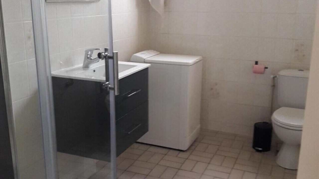 Photo of Bathroom in Charteves