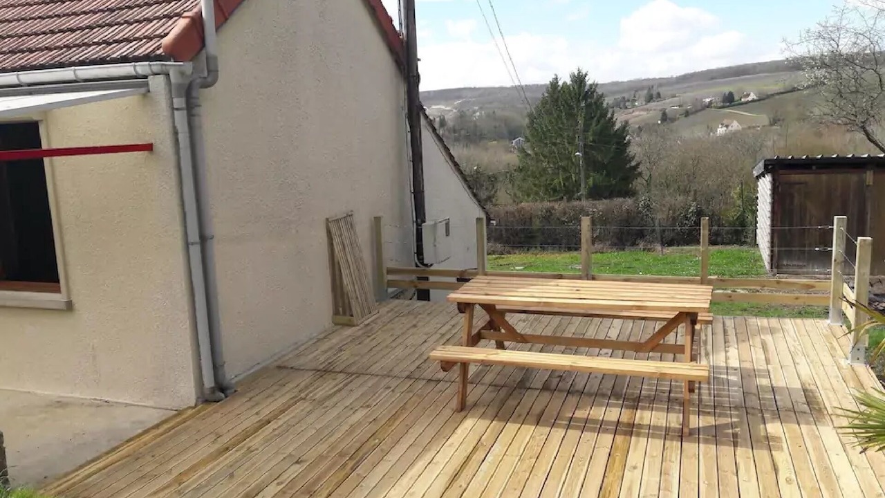 Photo of Outdoor in Charteves