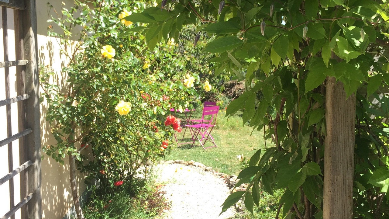 Photo of Outdoor in Noyers