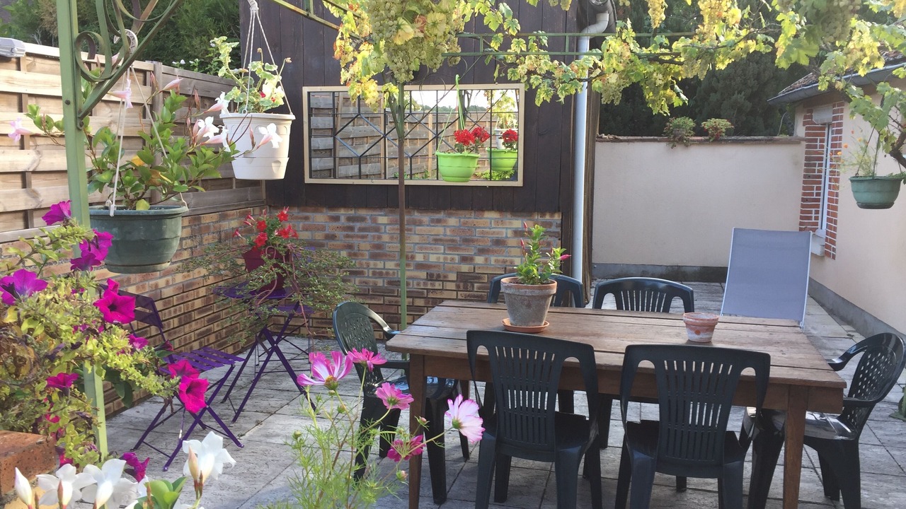 Photo of Outdoor in Noyers