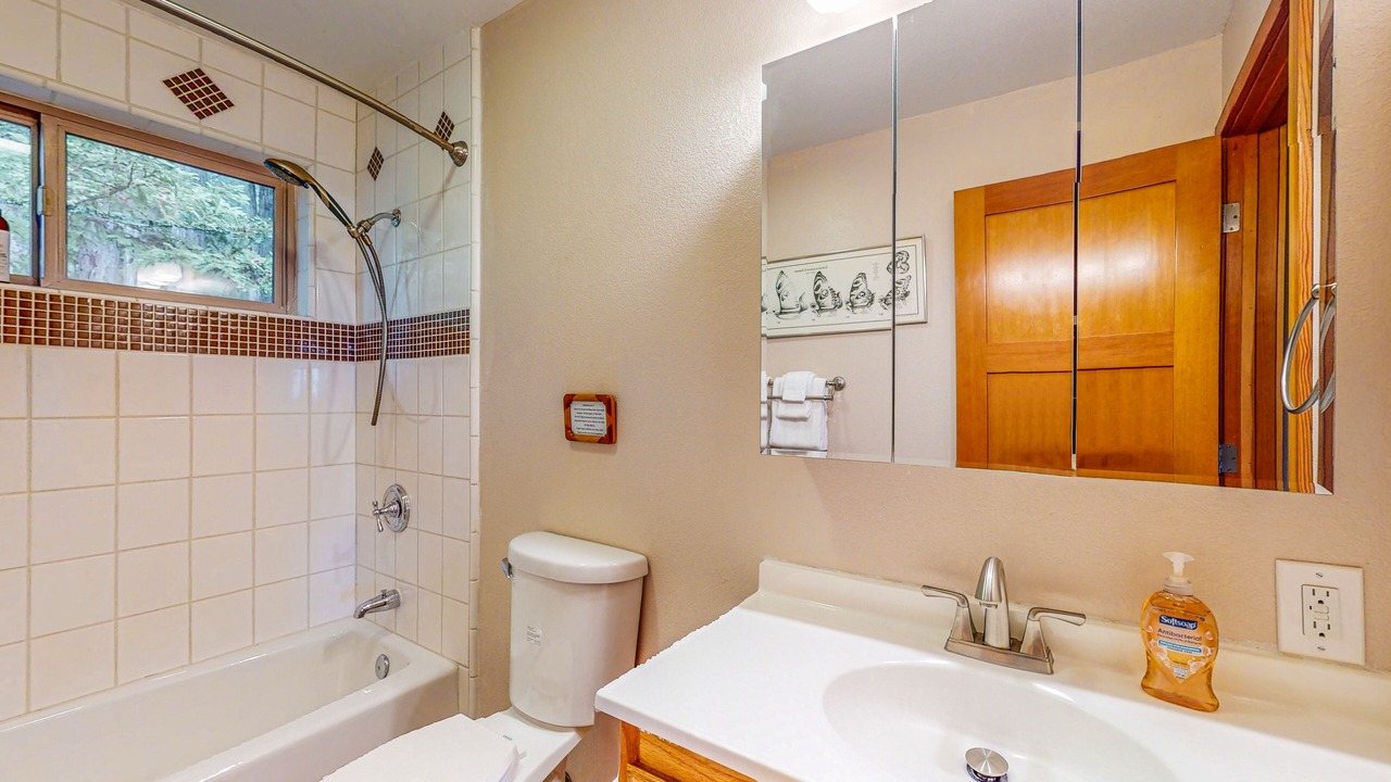Photo of Bathroom in Timber Cove
