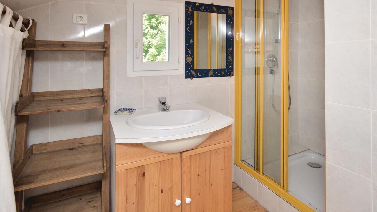 Photo of Bathroom in Sisco