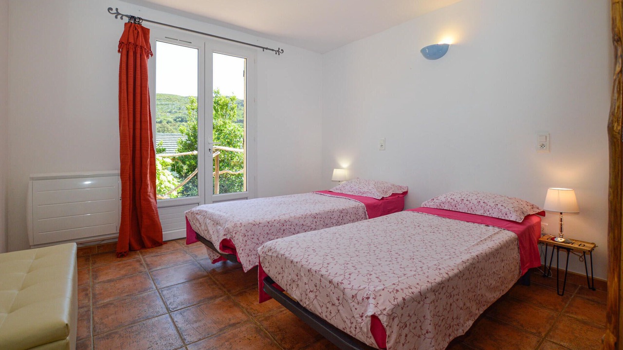 Photo of Others in Sisco