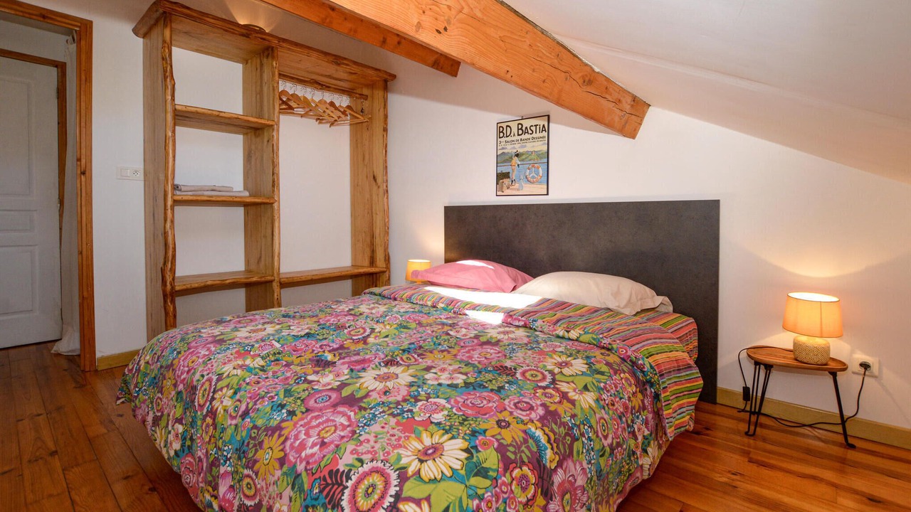 Photo of Others in Sisco