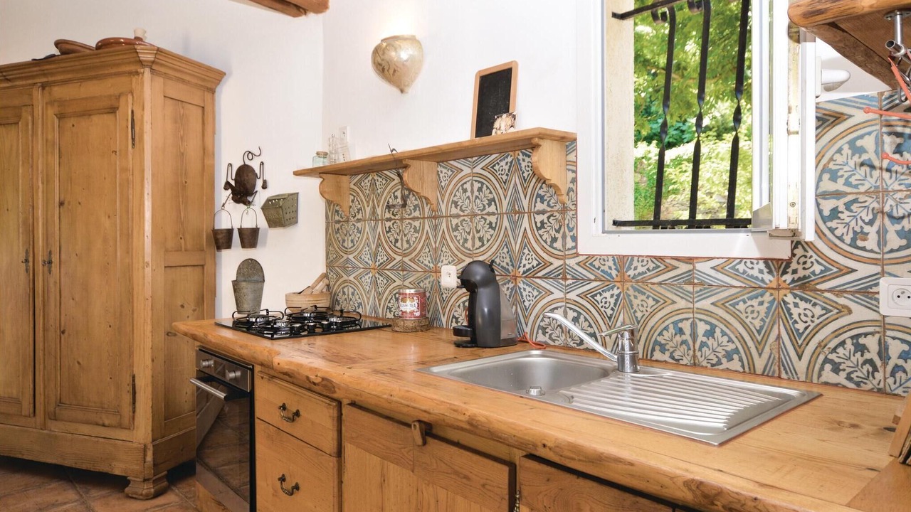 Photo of Others in Sisco