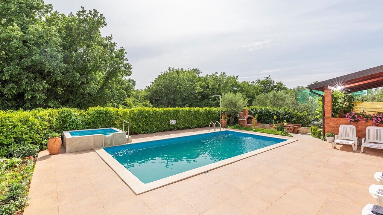 Photo of Outdoor in Strpacici