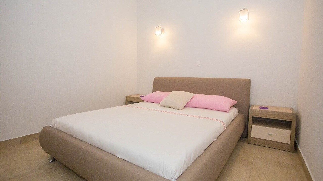 Photo of Bedroom in Tar