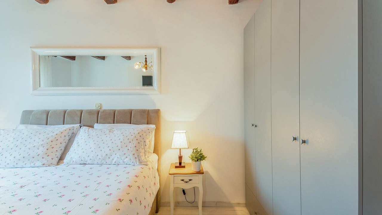 Photo of Bedroom in Mrgani
