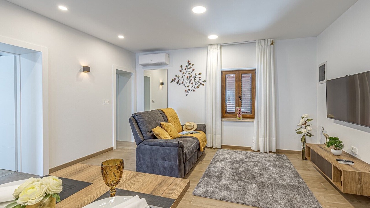 Photo of Livingroom in Musalez