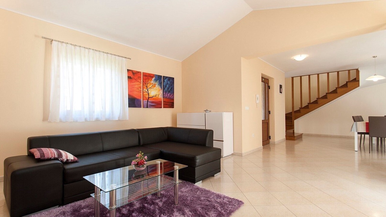 Photo of Livingroom in Mofardini