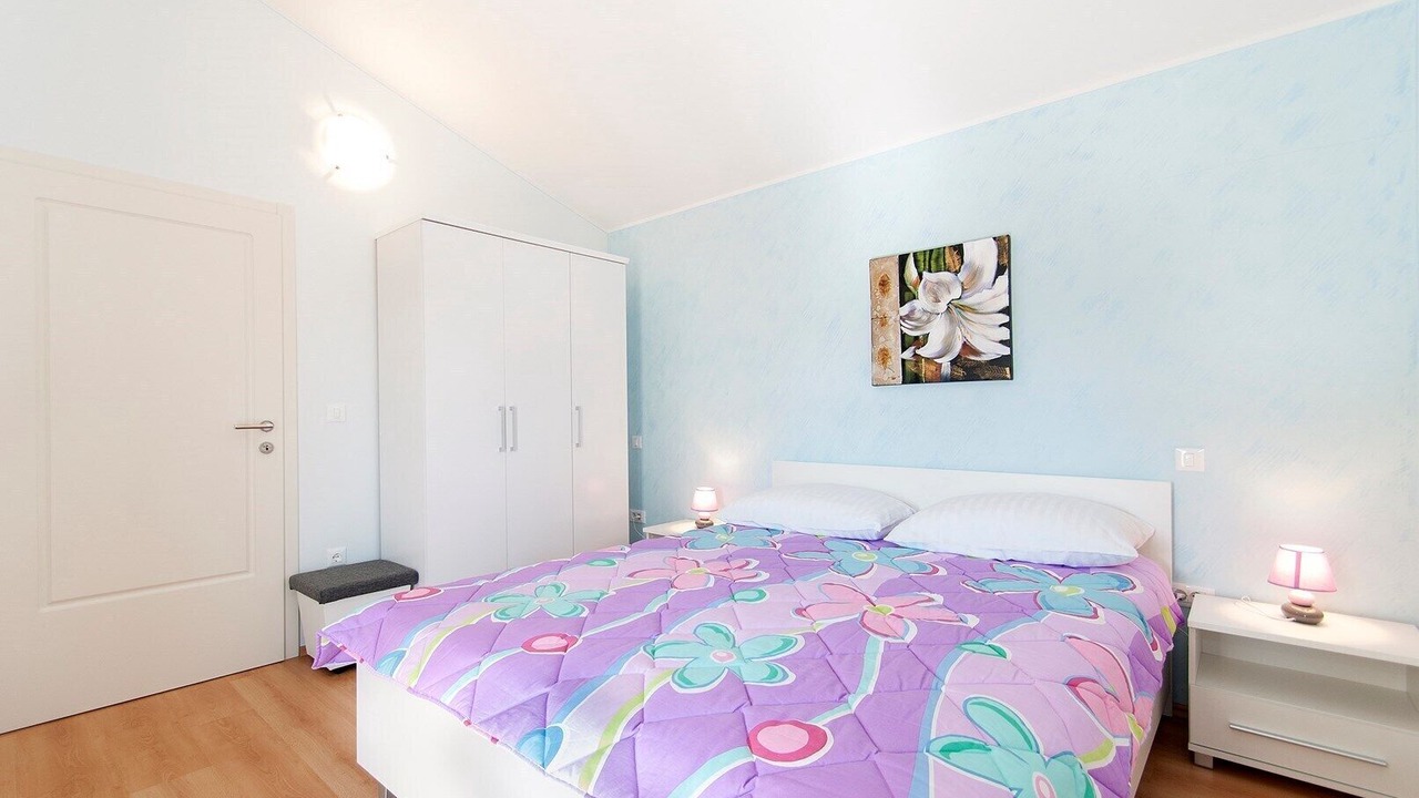 Photo of Bedroom in Mofardini