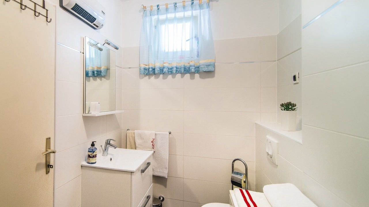 Photo of Bathroom in City Center
