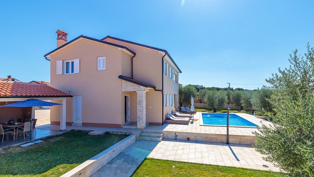 Photo of Outdoor in Selina