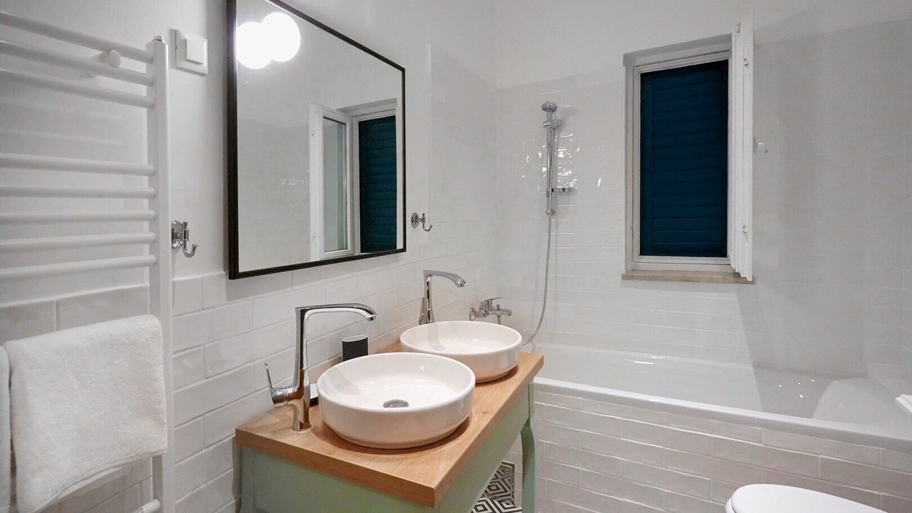 Photo of Bathroom in Garica