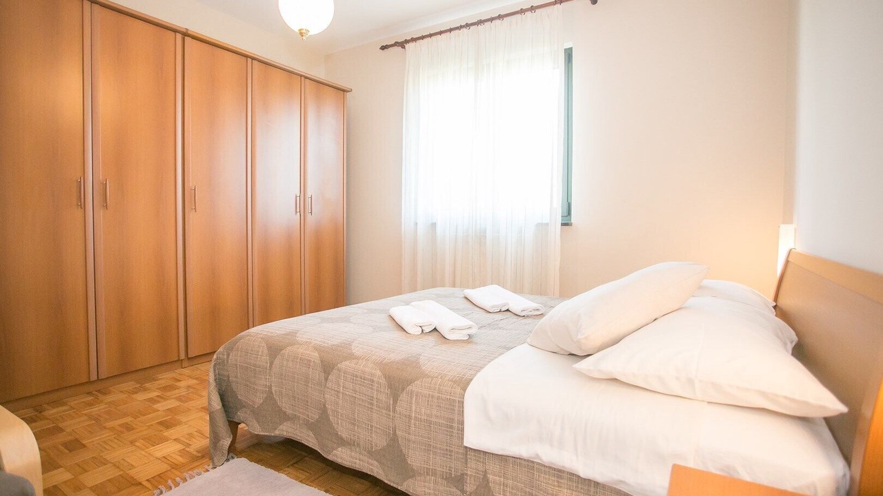 Photo of Bedroom in Tar