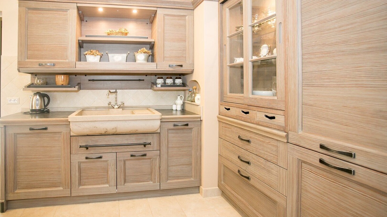 Photo of Kitchen in Tar