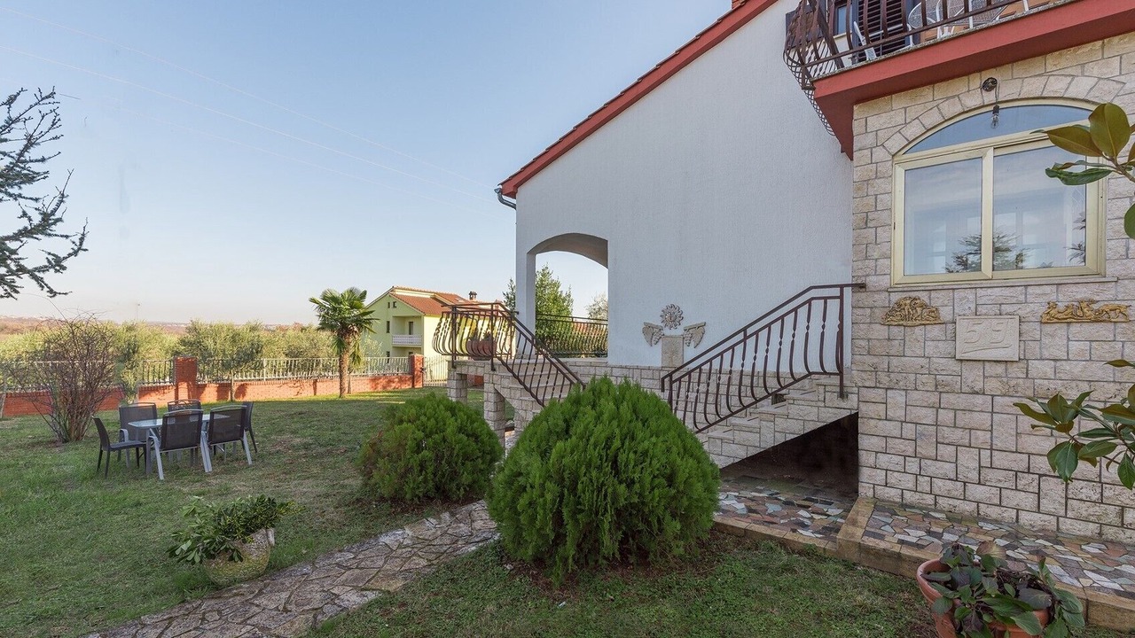 Photo of Outdoor in Musalez