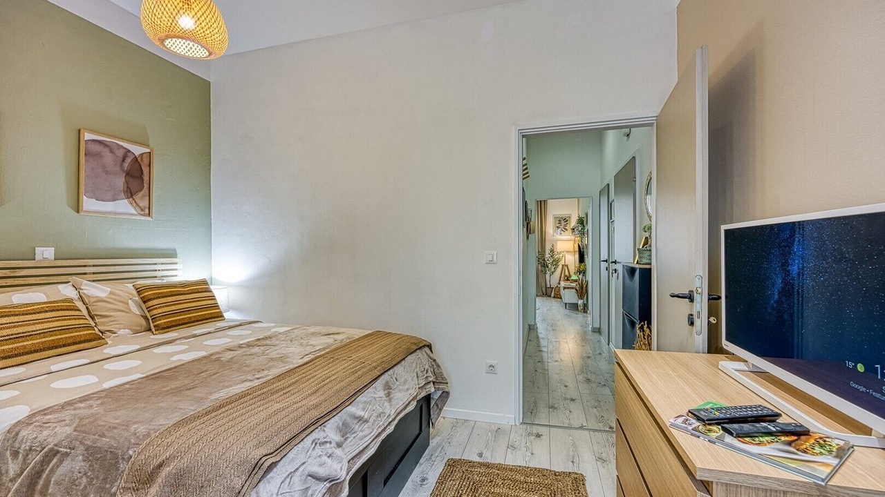 Photo of Bedroom in City Center