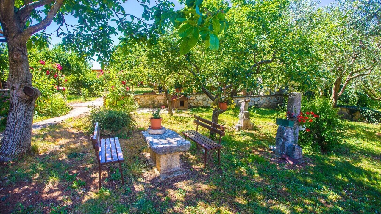 Photo of Outdoor in Garbina