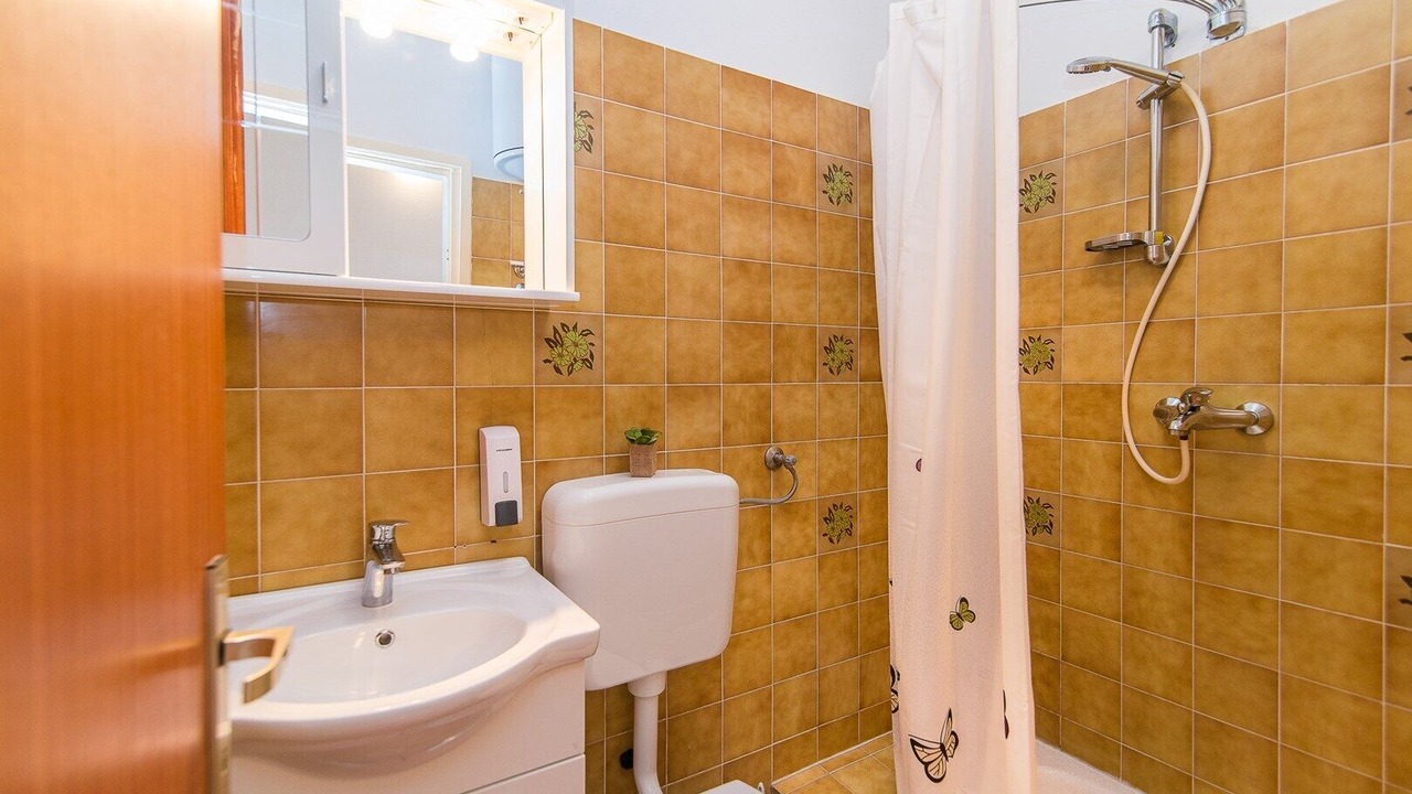 Photo of Bathroom in Porec