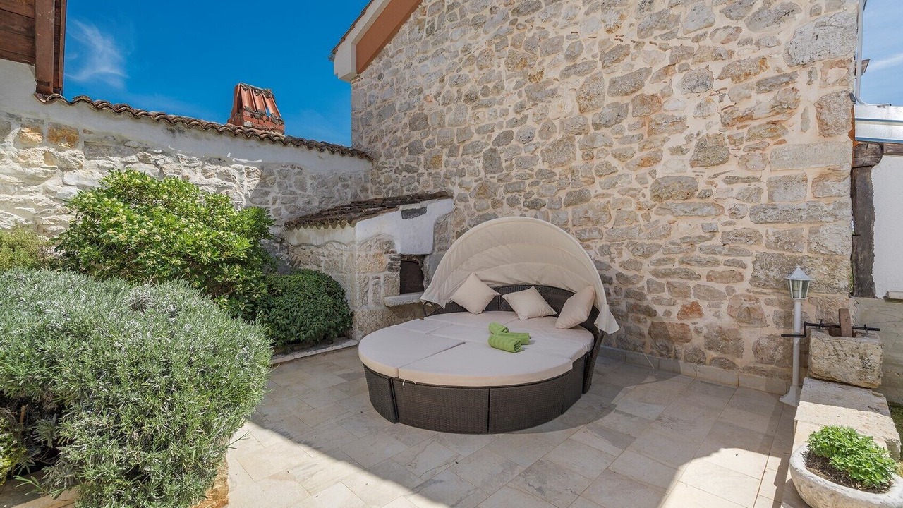 Photo of Patio Balcony in Dracevac