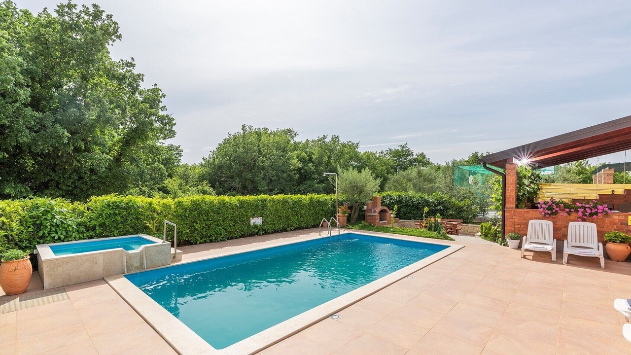 Photo of Outdoor in Strpacici