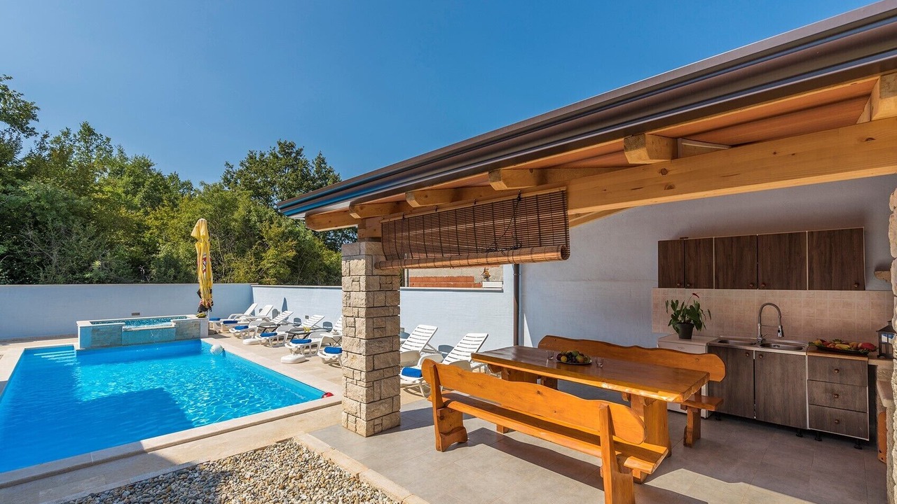 Photo of Outdoor in Nova Vas