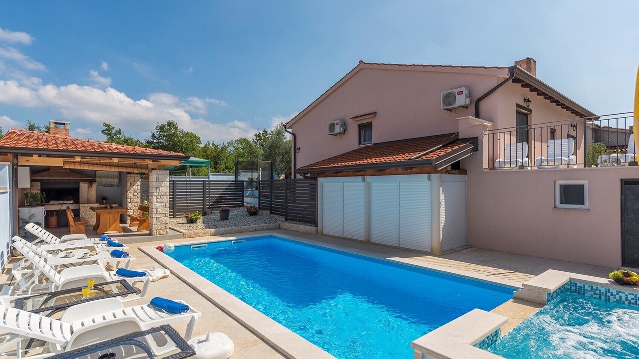 Photo of Outdoor in Nova Vas