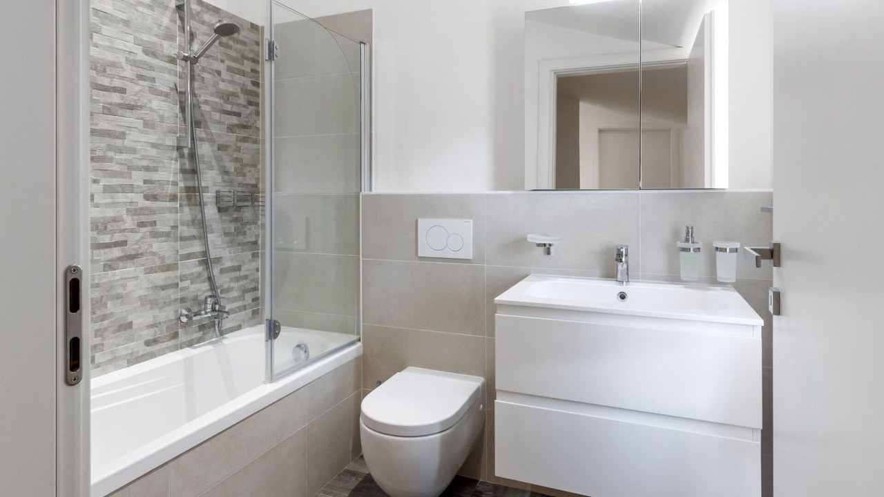 Photo of Bathroom in Manno