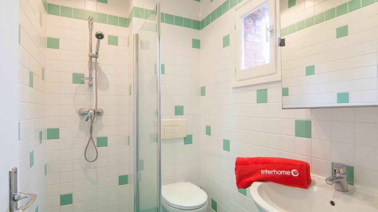 Photo of Bathroom in Dinard