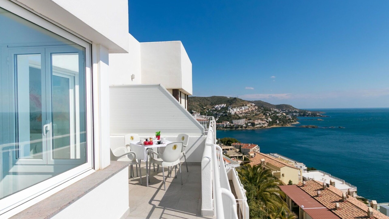Photo of Patio Balcony in Almadraba-Canyelles