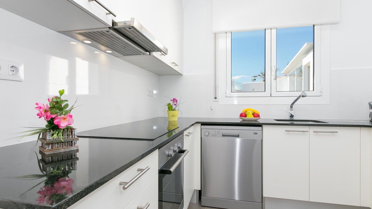 Photo of Bedroom in Almadraba-Canyelles