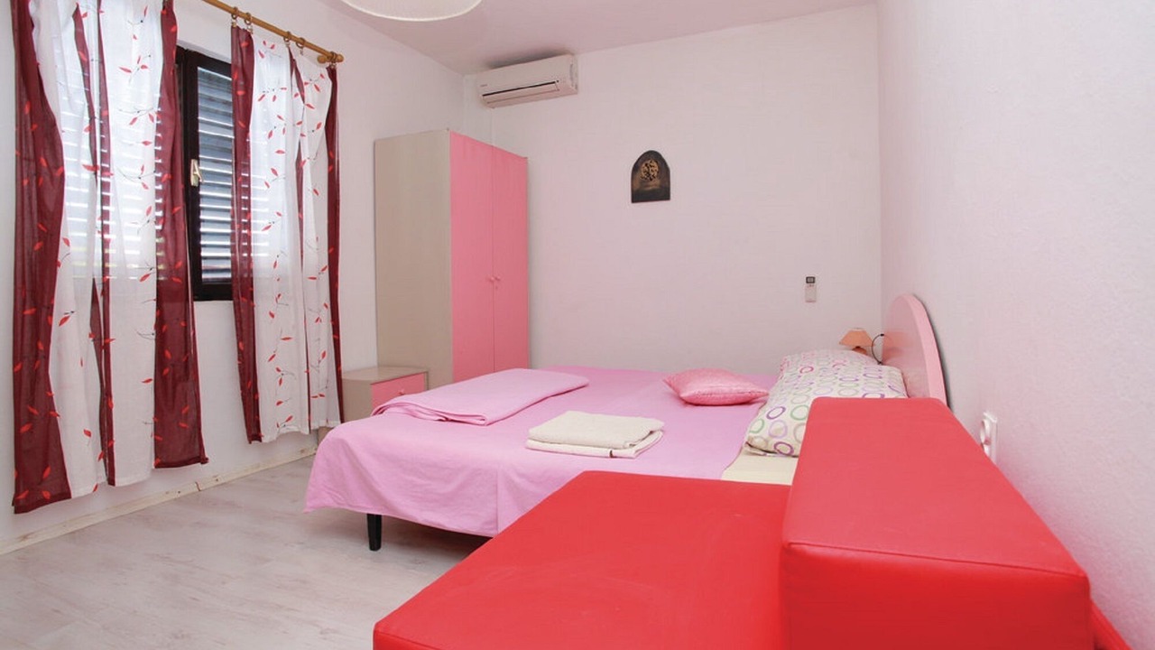 Photo of Bedroom in Cove Tri Zala (Zrnovo)