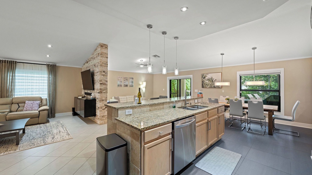 Photo of Bedroom in Bonita Shores