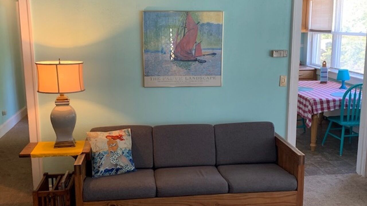 Photo of Livingroom in Willoughby Spit
