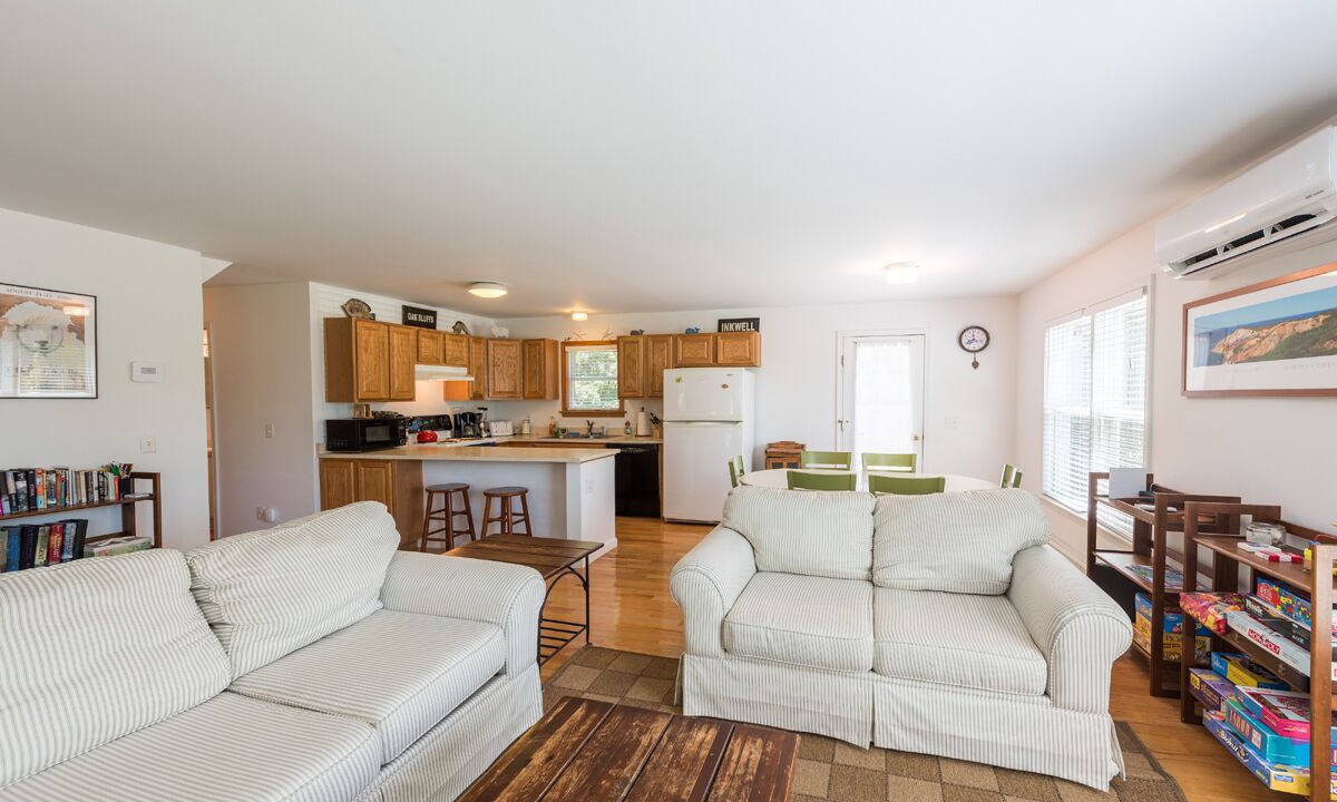 Photo of Bedroom in Oak Bluffs